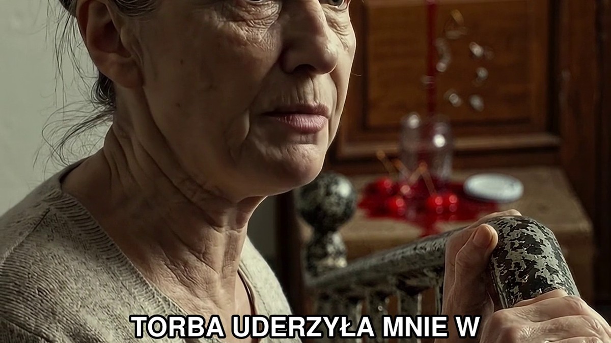 Uchylone drzwi